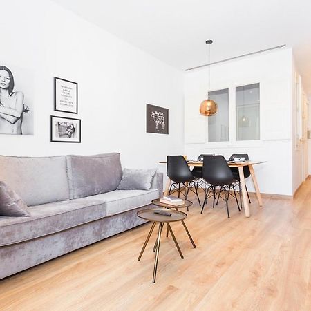 Cozy Apartment Close To Passeig De Gracia 바르셀로나 외부 사진
