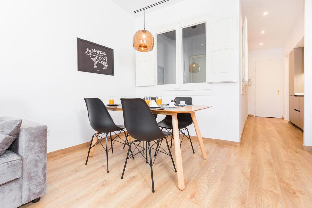 Cozy Apartment Close To Passeig De Gracia 바르셀로나 외부 사진